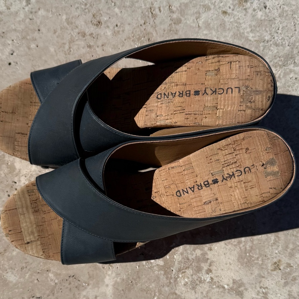 Lucky Brand Women's Black Leather Mules - Picture 10 of 14